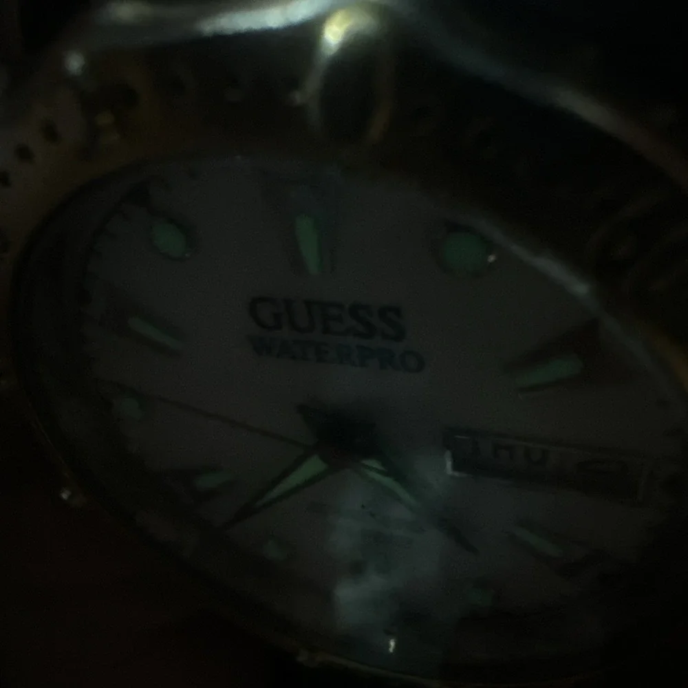 Works Vintage Guess Waterpro Mens Watch Diver‎ Style Bezel Work 37mm Black 7.5